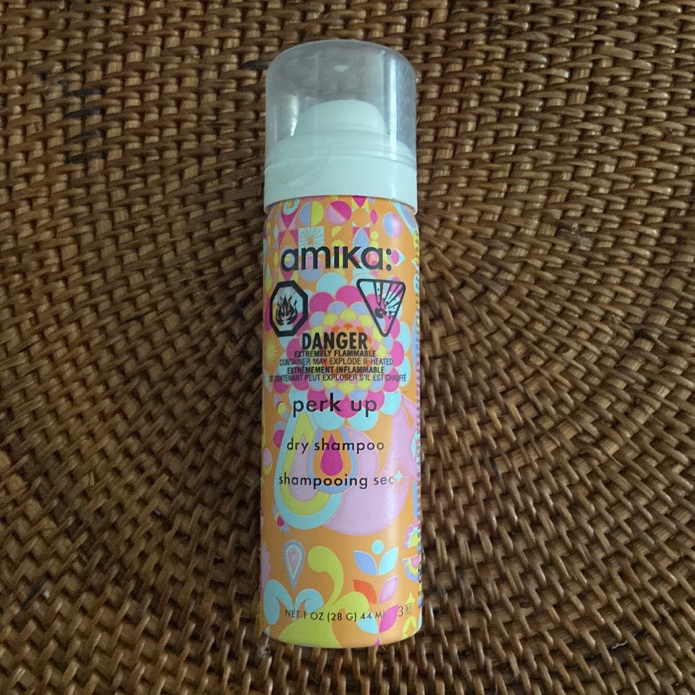 Amika Perk Up Dry Shampoo